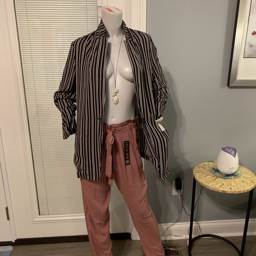 ❣️SALE! 3/$25❣️ MISSY PLUS PAPER BAG DRAWSTRING WAIST PANTS NWT - Picture 4 of 5
